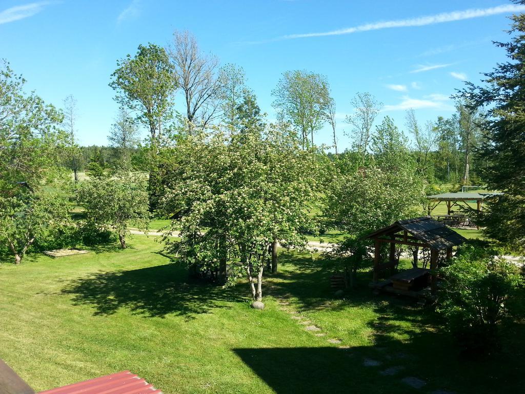 Katri Guesthouse Tubala Экстерьер фото